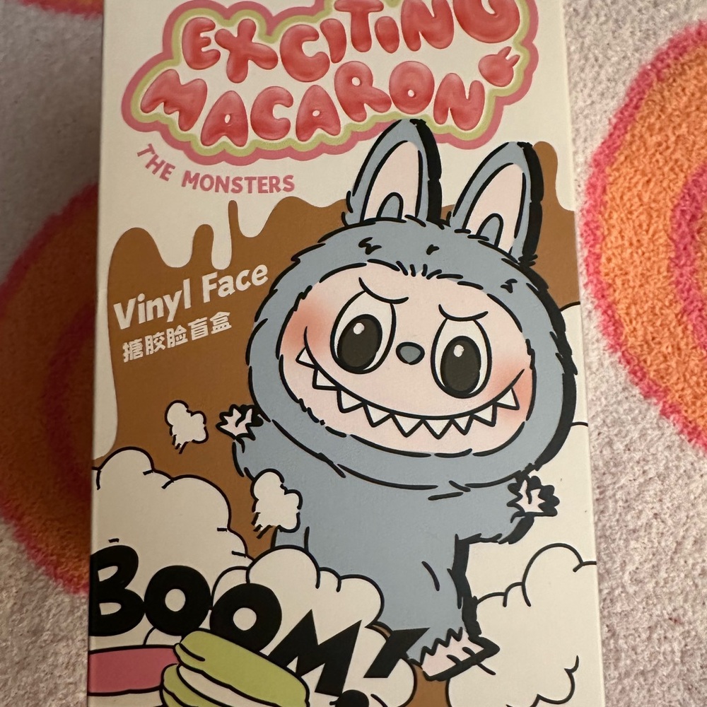 AUTHENTIC The Monsters Exciting Macaron Vinyl Face Series (lychee berry)